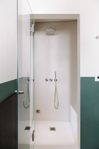 Bathroom 2, Palazzina Gentile, Bari