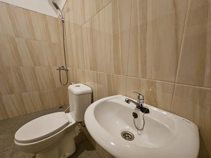 Bathroom 3, Urbanview New Rania near Kota Batu, Malang