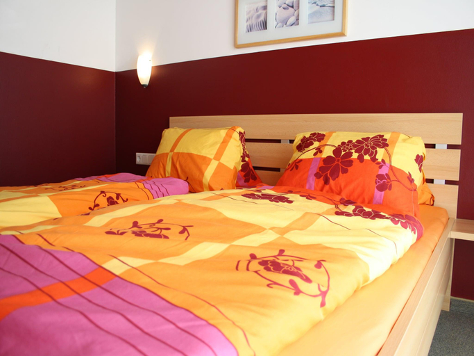 Bedroom 2, Chalet in Furth near Zell am See Ski Slopes, Zell am See