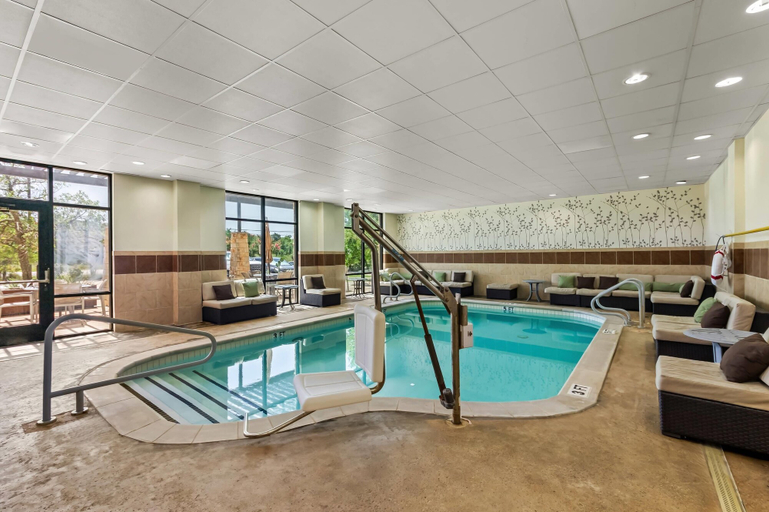 Sport & Beauty 2, Sleep Inn & Suites Dripping Springs - Austin Area, Hays