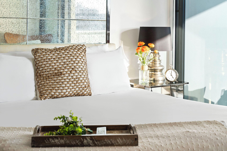 Room 5, Luxury Vacation Rentals in South Beach by LRMB, Miami-Dade
