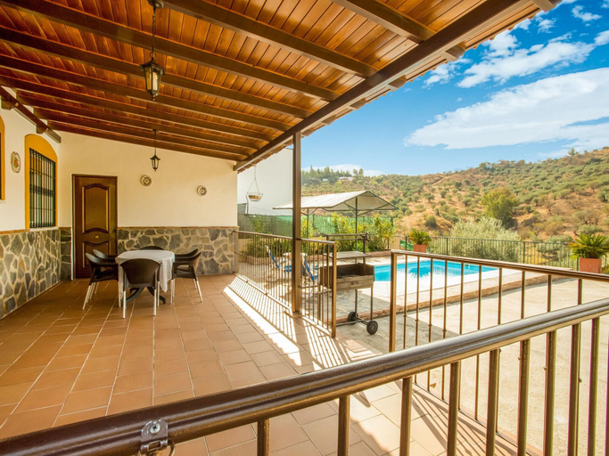 Others 5, Nice home in Andalucía w/ , Málaga