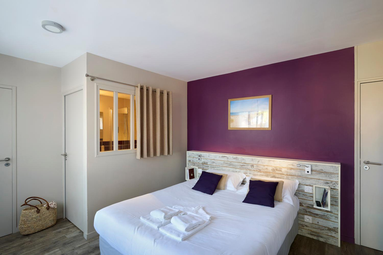 Bedroom 2, Maison Esperanza hotel et appartement, Vendée