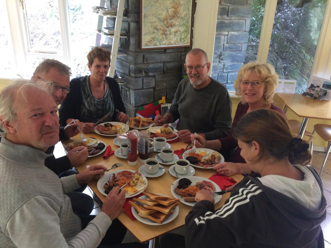 Food & Drinks, Plas Penaeldroch Manor, Conwy
