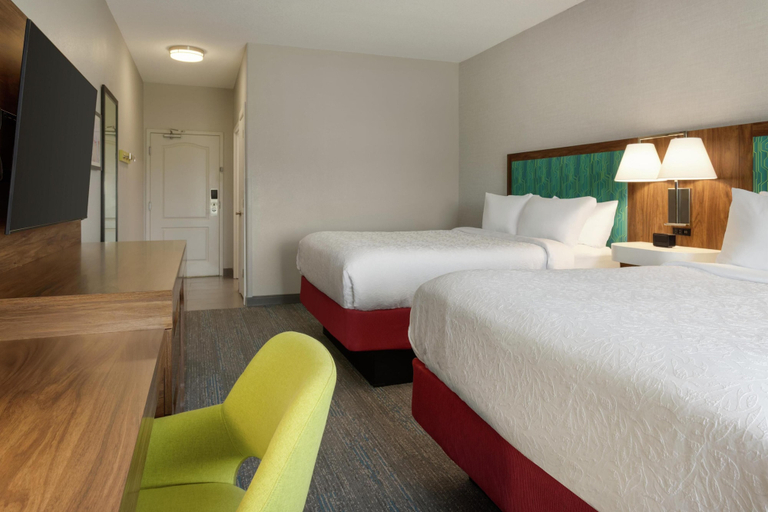Bedroom 4, Hampton Inn Derby Wichita Southeast, Sedgwick