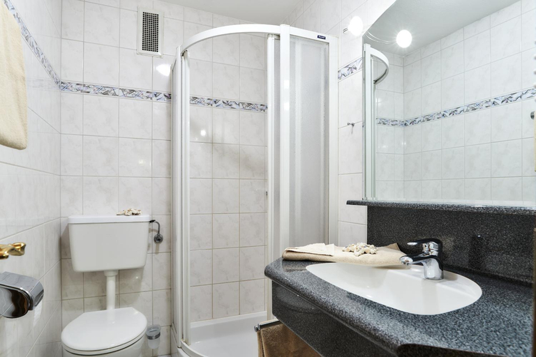 Bathroom 2, Fischer im Dorf - Ferienwohnungen in Heiterwang, Reutte