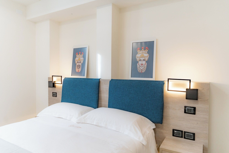 Bedroom 3, Carizza Rooms, Ragusa