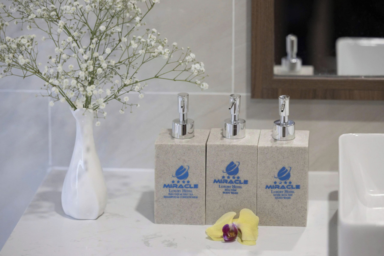 Bathroom 4, Miracle Luxury Hotel, Nha Trang