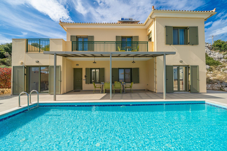 Room 1, Villa Dinos With Swimming Pool, Ionian Islands