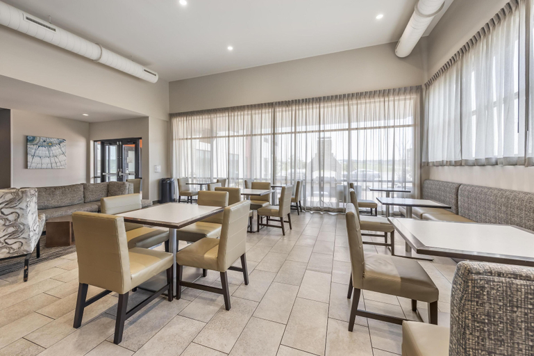 Food & Drinks 5, Best Western Plus Executive Residency Jackson Northeast, Madison