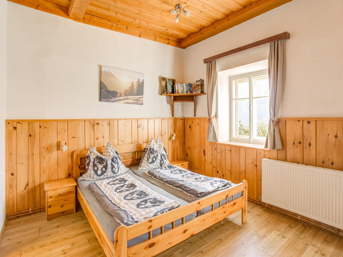 Bedroom 2, Holiday home in Obervellach near ski area, Spittal an der Drau