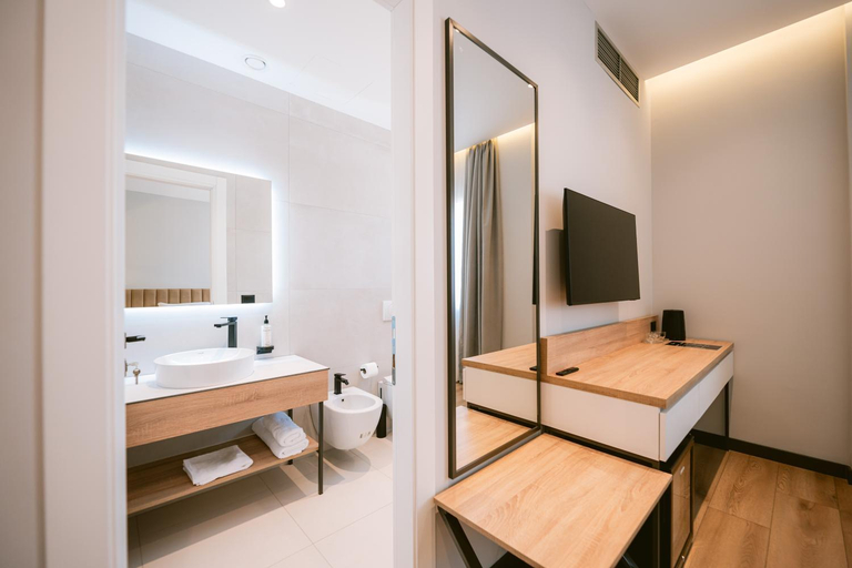 Bathroom 3, TRIBUTE Hotel, Shkodrës