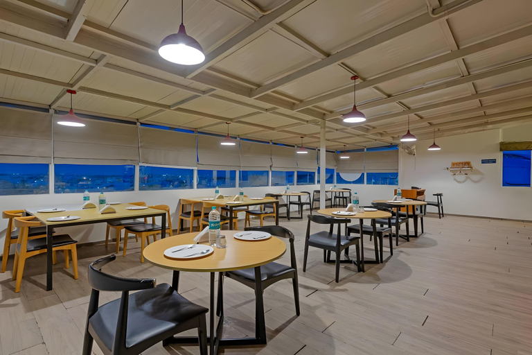 Food & Drinks 5, Townhouse Ulsoor Near Halasuru Metro Station, Bangalore