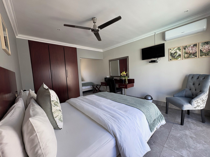 Bedroom 2, Le Blue Guesthouse, Nelson Mandela Bay