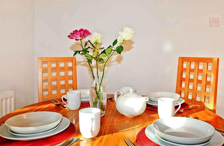 Food & Drinks 3, Hillview House Hostel Inverness, Highland