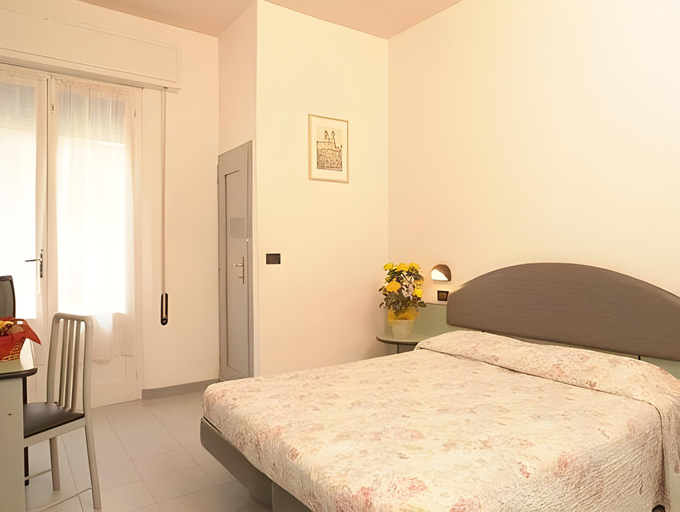 Bedroom 2, Hotel Bolognese, Rimini