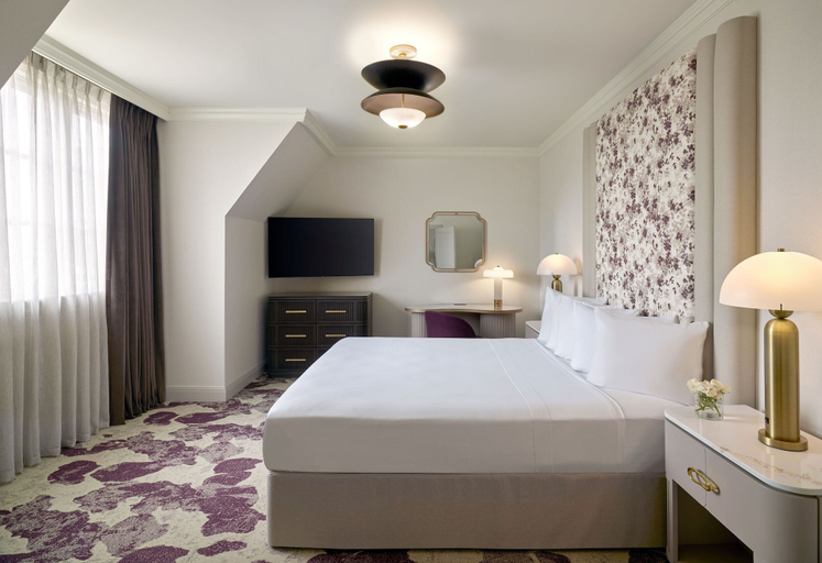 Bedroom 2, Royal Park Hotel, Oakland