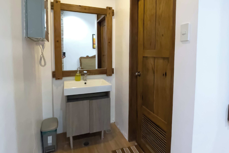 Bathroom 4, Casa Lorenzo powered by Cocotel, Daraga