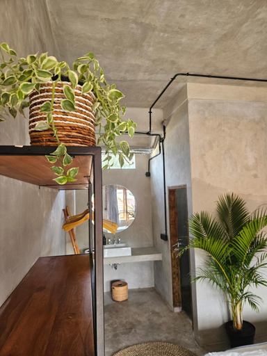 Bathroom 4, Salty Prana Retreat Center, Badung