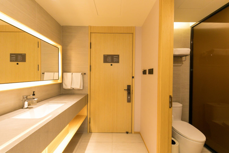 Bathroom, Ji Hotel Suzhou Shimao Plaza, Suzhou
