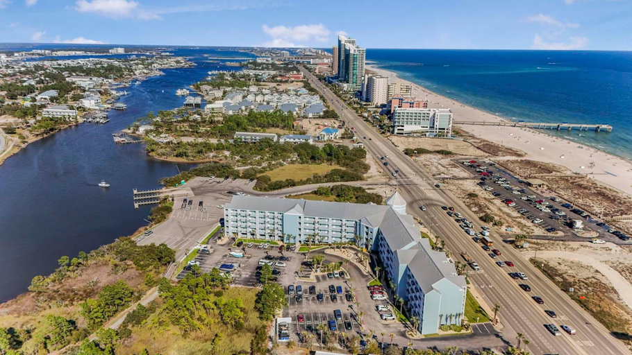Others 5, Grand Caribbean 209, Baldwin