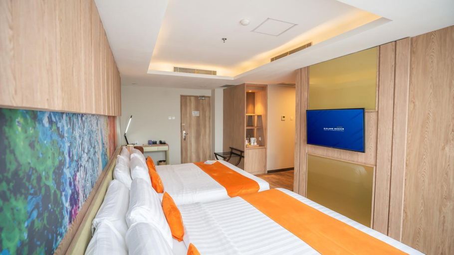 bedroom 6
