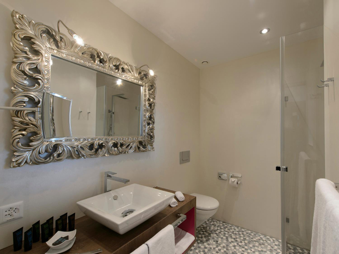 Bathroom 4, Hotel-Restaurant-Schifflande, Kulm