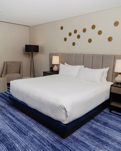 Bedroom 3, DoubleTree by Hilton Montreal, Montréal