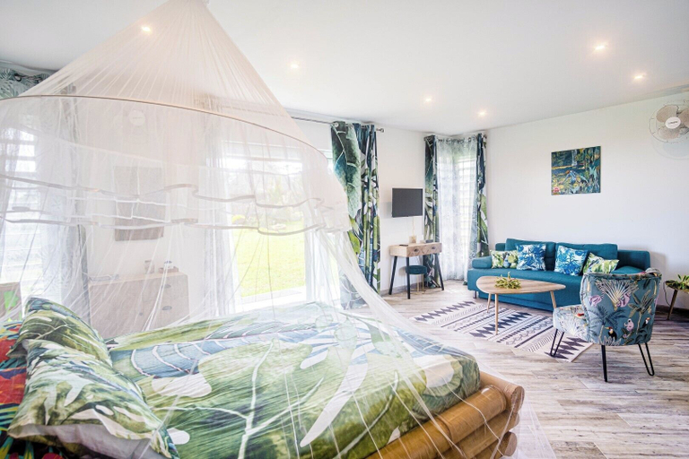 Bedroom 2, VAI ITI LODGE