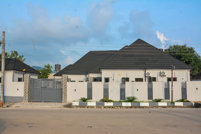 Primary image