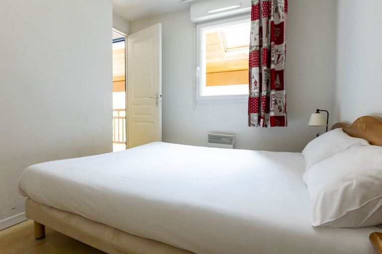 Bedroom 2, Résidence Odalys Soleil d'Aure, Hautes-Pyrénées