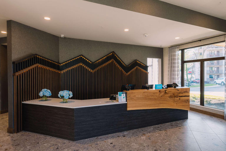 Public Area 2, Embassy Suites By Hilton Gatlinburg Resort, Sevier
