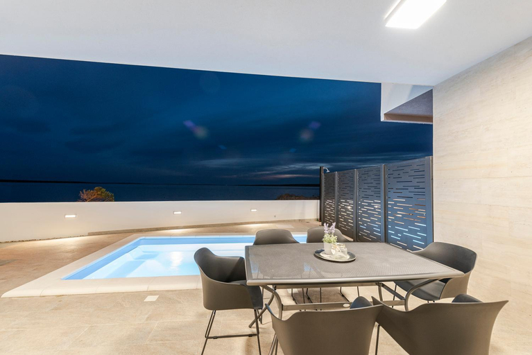 Others 5, Villa Eni apartments 1, Pag