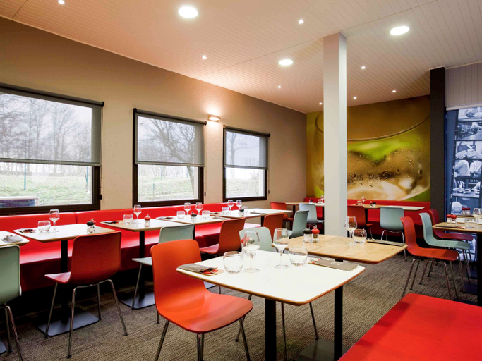 Business Facilities 5, ibis Provins, Seine-et-Marne