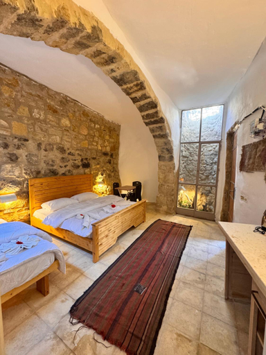 Bedroom 2, family home Lodge, Bsaira