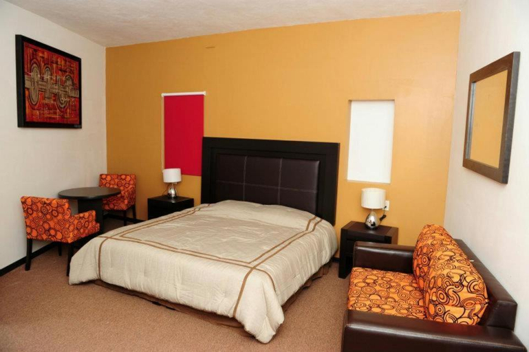 Bedroom 2, Hotel Montroi Express, Colima