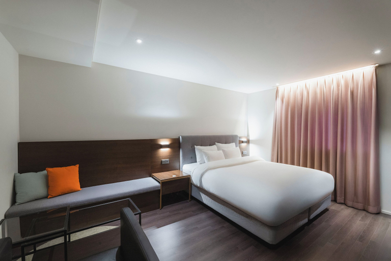 Bedroom 3, Yaja Hotel Peace Square branch, Muan