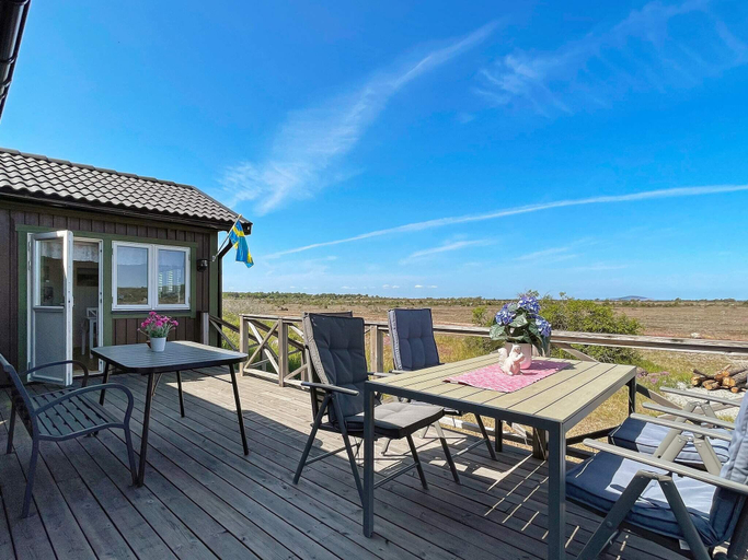 Others 4, person holiday home in LOTTORP-By Traum, Borgholm