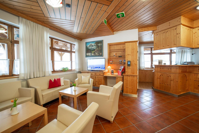 Public Area, Hotel Alpenblick, Sankt Johann im Pongau