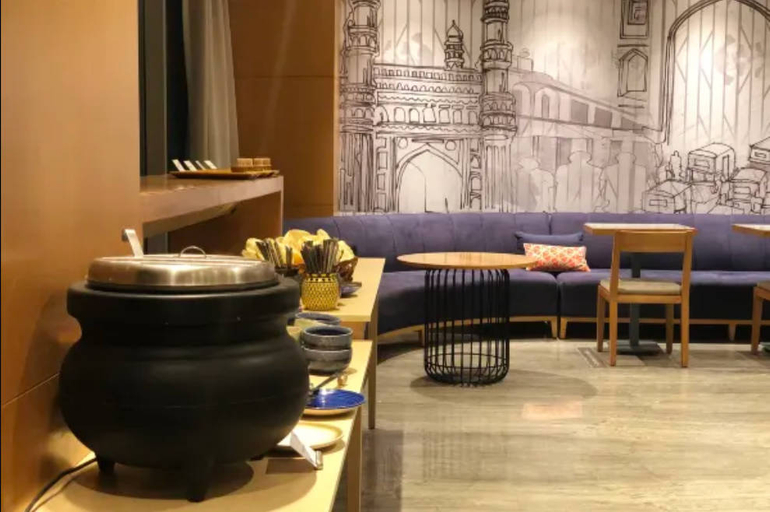 Public Area, Holiday Inn Express Bengaluru Yeshwantpur, Bangalore