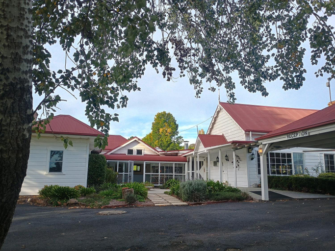Public Area 4, Moore Park Inn, Armidale Dumaresq