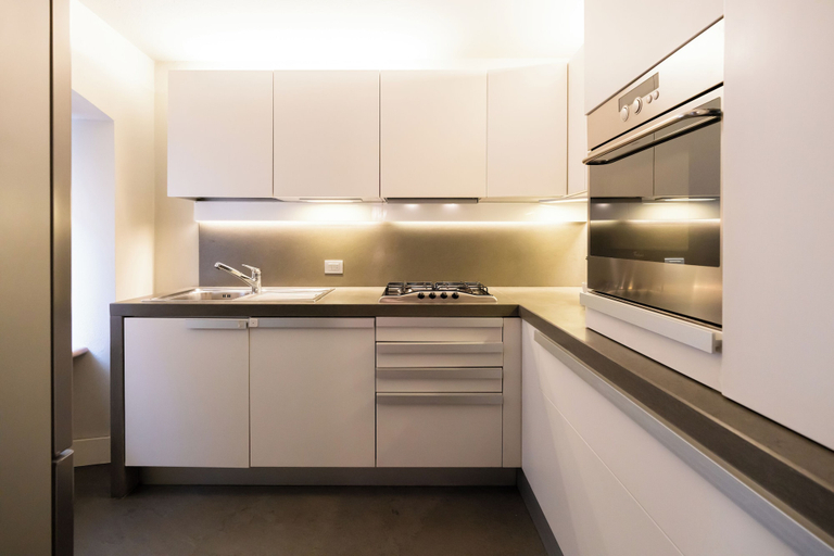 Others 5, Residenza Balena, Verona