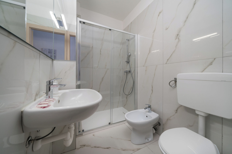 Bathroom 4, Hotel Centro Turistico Gardesano, Verona