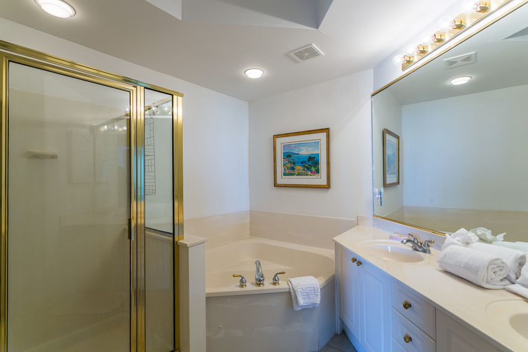 Bathroom 4, Hodnett Cooper St Simons Grand - 3 Bedroom, Glynn