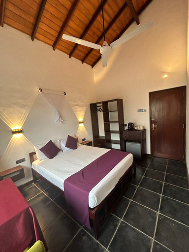 Others 5, Reef Bungalow Private Villa / 4 bedrooms, Wattala