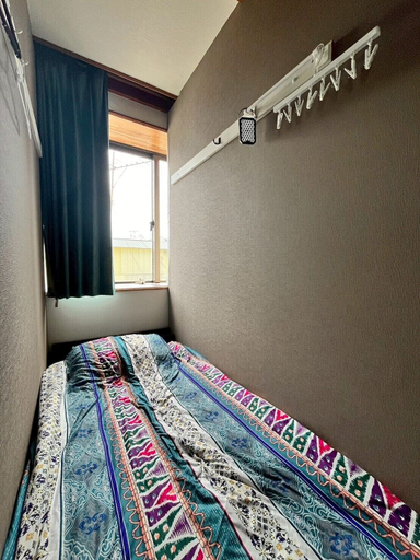 Bedroom 3, Guest house Blue Ocean Naha - Hostel, Naha