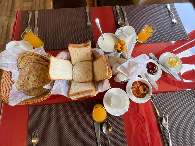 Food & Drinks 5, Tripoo Rhisum the Haapo Retreat, West Sikkim