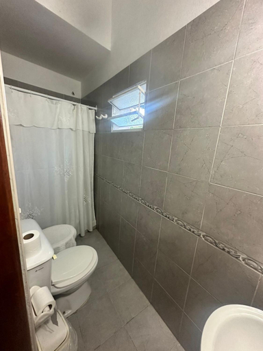 Bathroom 3, Hotel Tanti Spa & Resort, Punilla