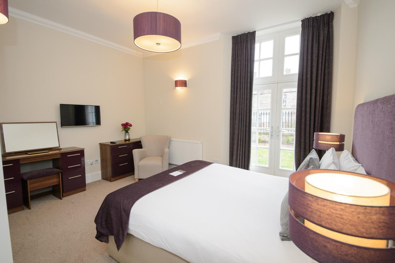 Bedroom 2, Ardconnel Court Apartments, Highland