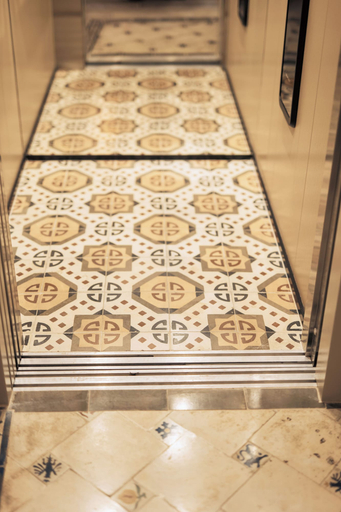 Elevator 2, Hotel Boutique Escudo del Carmen, Granada